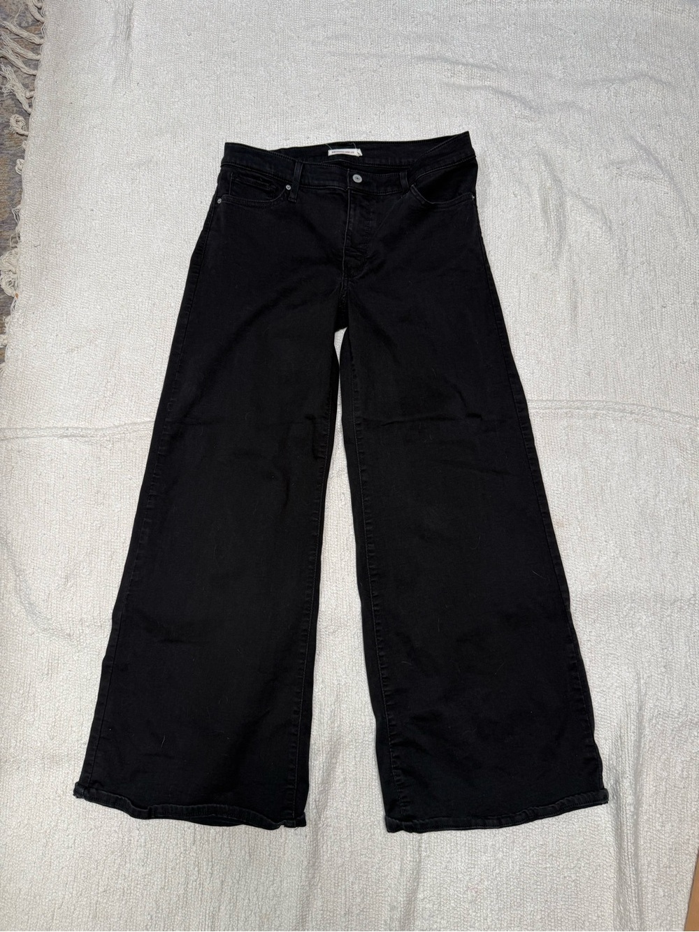 Levi’s 318 Shaping Wide Leg Jeans Black Size 32